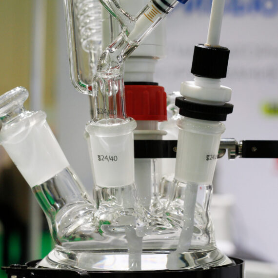 Chemical laboratory in which experiments are carried out. Flasks Chemical laboratory in which experiments are carried out. Flasks